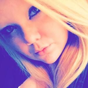 Meet your Posher, Haylee